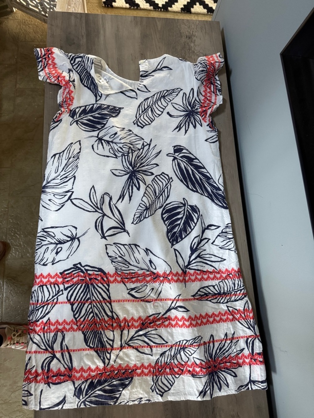 T H M L white navy print shift dress contrasting embroidered flutter sleeves - Picture 11 of 12